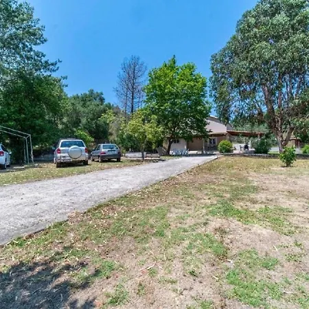 Depiros Corfu Villa *